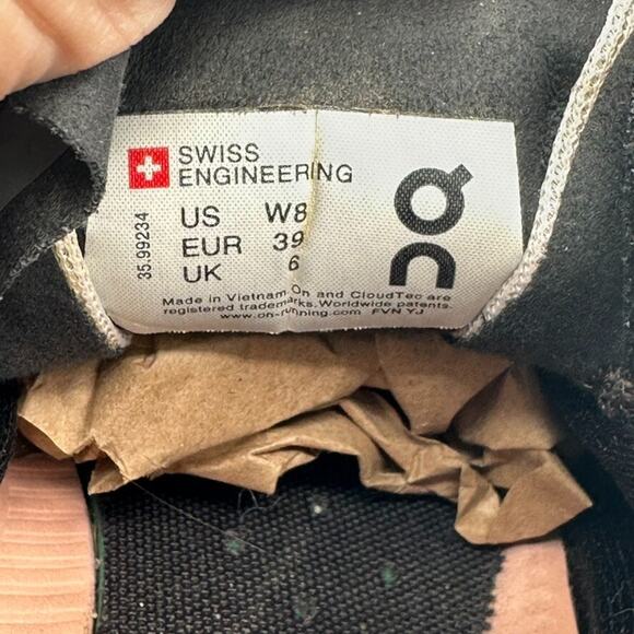 On Cloudflow Running Shoes Rock Rose Black Pink Womens 8 Lifestyle Comfort Walk - Picture 8 of 10